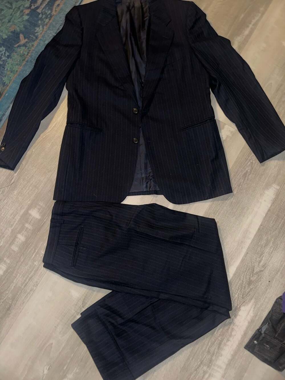 Castellani Milano Men's Navy Blue Pinstripe Suit Set